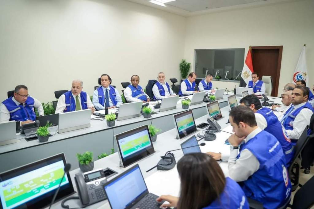 جريدة شبكة أخبار الدولية : وزير الصحة يترأس اجتماع غرفة الأزمات والطوارئ المركزية لمتابعة تطبيق خطة التأمين الطبي لعيد الفطر&nbsp;المبارك